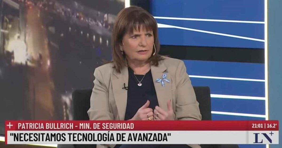 patricia-bullrich-y-una-defensa-particular-de-santiago-caputo:-«siempre-existe-el-rasputin-del-gobierno»