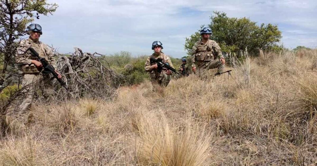 desplegaran-tropas-del-ejercito-en-las-fronteras-con-paraguay,-bolivia-y-brasil