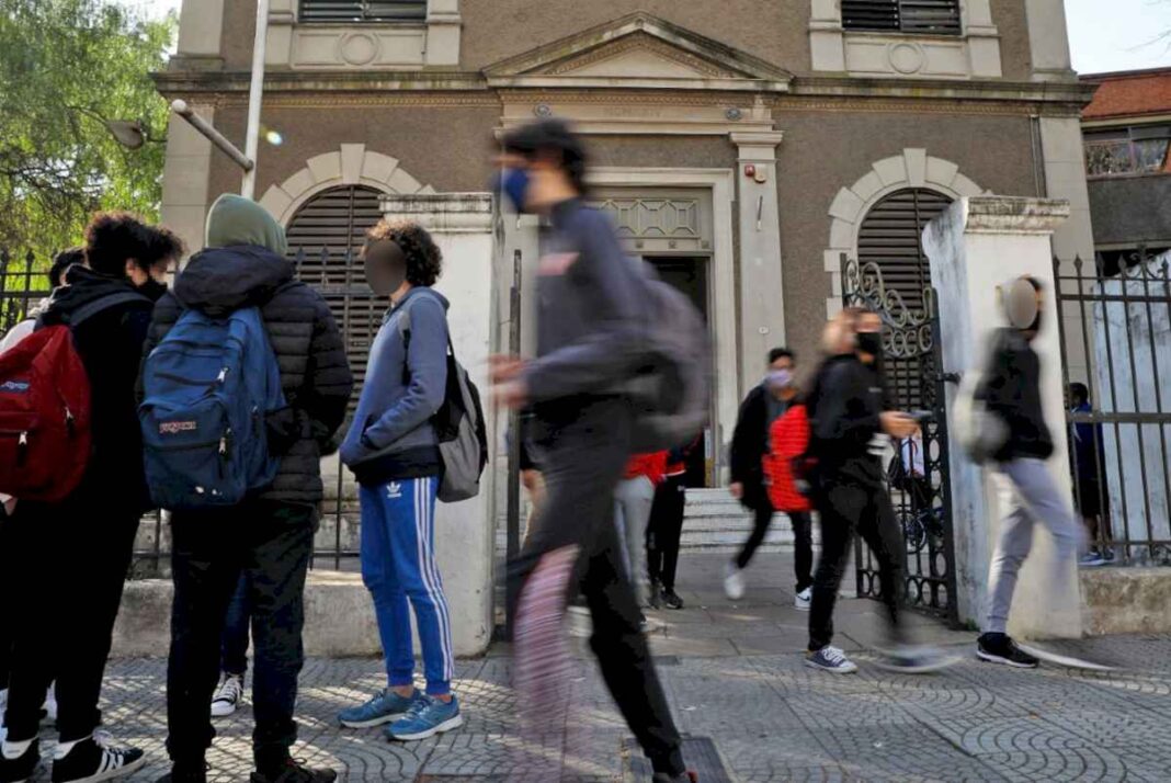 educacion:-el-preocupante-dato-que-afecta-el-aprendizaje-de-los-estudiantes-secundarios-portenos