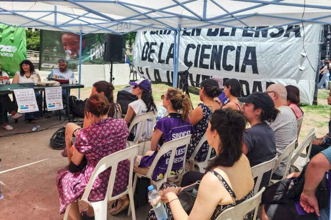 cienciapalooza,-la-feria-en-defensa-de-la-ciencia-y-las-universidades