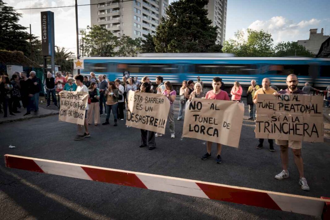 se-hicieron-al-menos-29:-son-una-de-las-soluciones-viales-mas-usadas-en-toda-la-ciudad,-pero-aun-provocan-oposicion