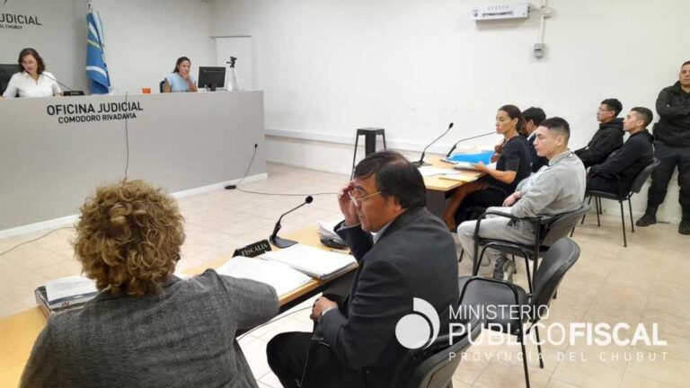 Elevan a juicio por jurados un robo a adolescentes
