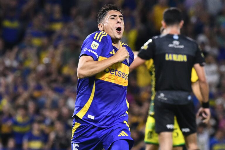 Boca – Aldosivi: el equipo de Gago rescató un triunfo en el final en una Bombonera muy inestable
