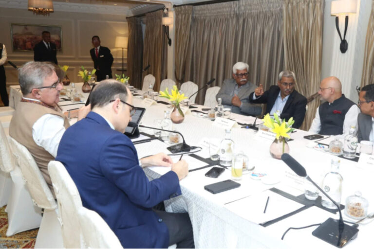 Jalil busca inversiones de India para el desarrollo de minerales críticos y energía