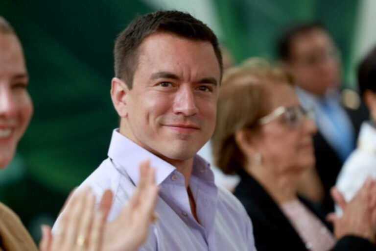 El presidente Noboa consolidó la mayor bancada legislativa del país