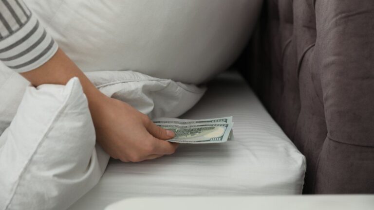 Depósitos en dólares: desde el pico, se fue casi el 24% de lo que ingresó al blanqueo