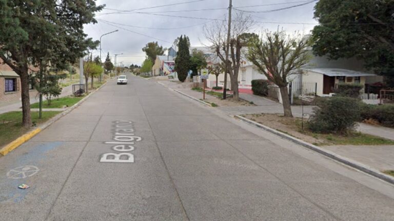 Chubut: tomaba bebidas alcohólicas con sus amigos, uno se desconoció y lo apuñaló