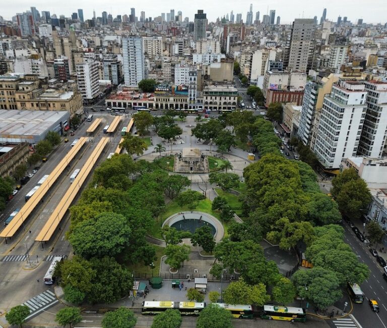 Clarín, La Nación e Infobae mienten: el paro se sintió fuerte en todo el país