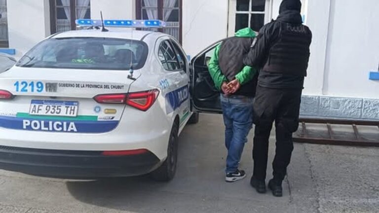 Intentó robar en un corralón y fue detenido por empleados