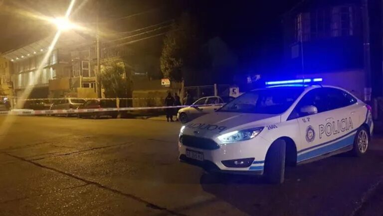 Un hombre murió atropellado en la cordillera y buscan al conductor que escapó sin auxiliarlo