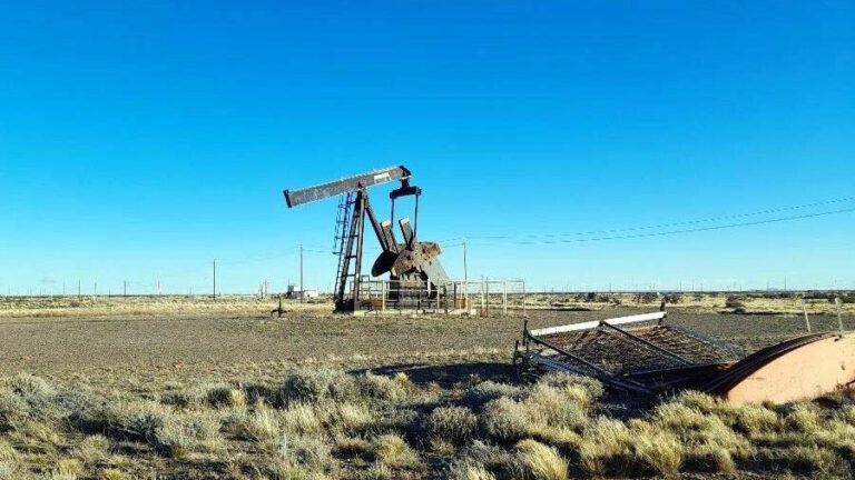 Santa Cruz monitorea pasivos ambientales en la Cuenca del Golfo San Jorge