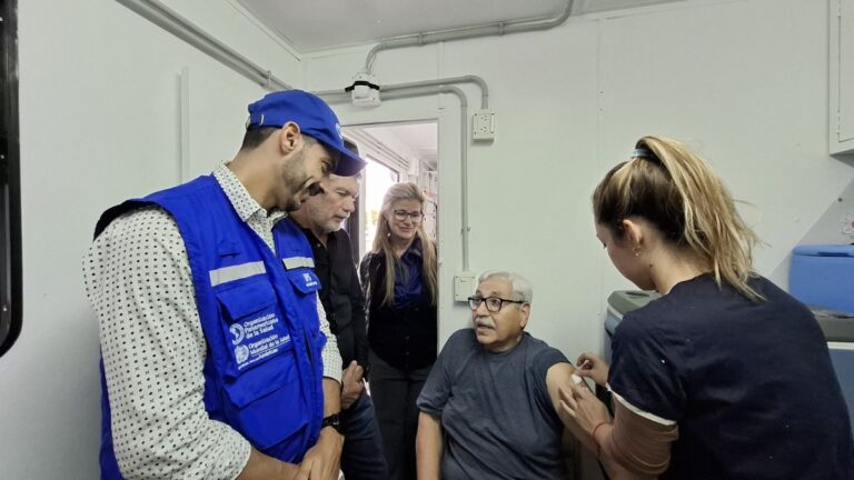 La OPS destacó el trabajo territorial y las estrategias de vacunación