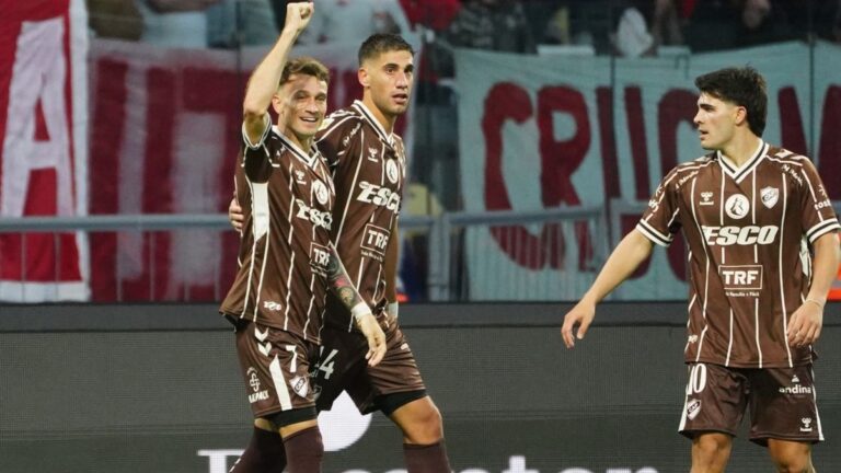 Histórico: Platense venció a Huracán y se consagró campeón del Torneo Apertura
