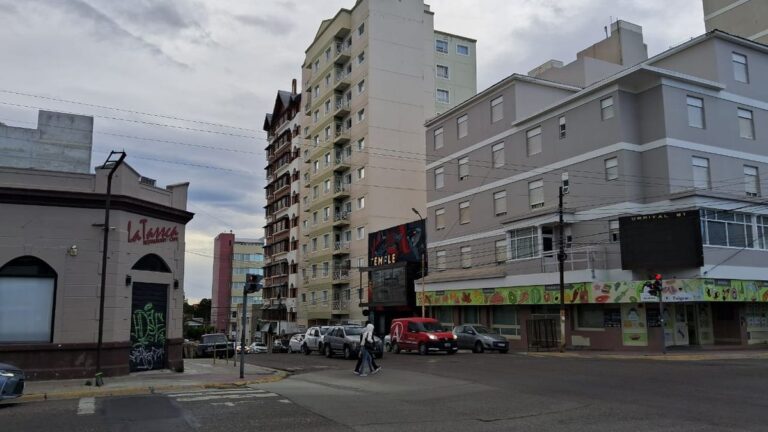 Miércoles inestable con chaparrones matinales y ráfagas