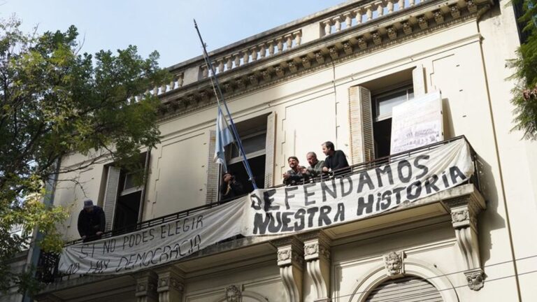 Juan Grabois tomó el Instituto Nacional Juan Domingo Perón