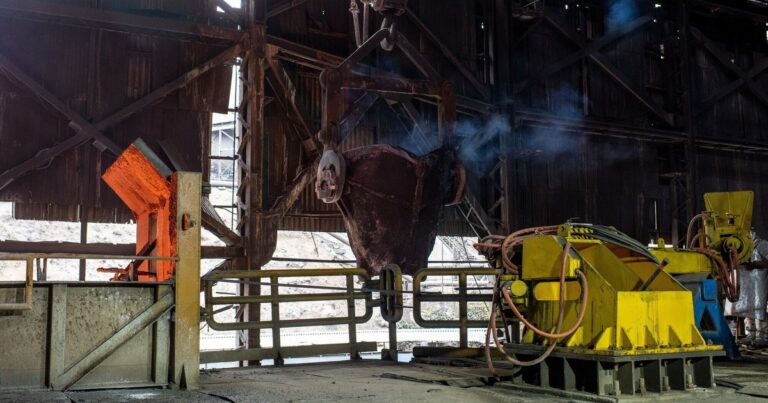 La construcción y la industria recuperan terreno volvieron a crecer en abril