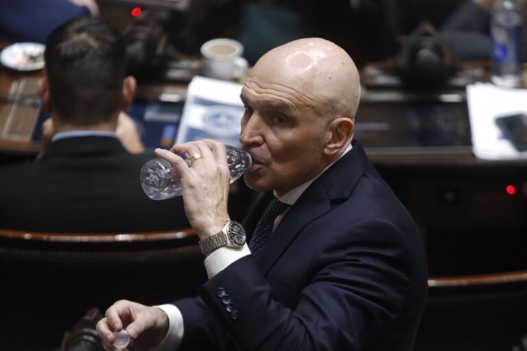 La UCA repudió a Espert por su ataque a Florencia Kirchner: «Se está muriendo la tolerancia»