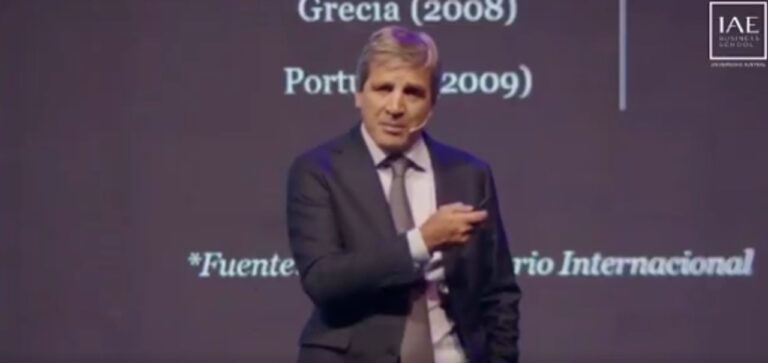 Luis Caputo defendió el ajuste y aseguró que bajó la pobreza y subieron los salarios