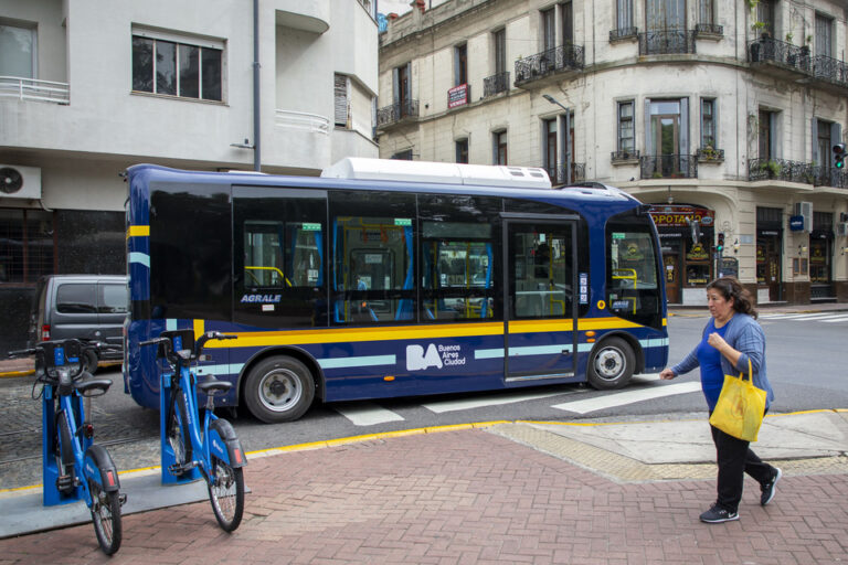 Trambús: adjudican la compra de los primeros colectivos eléctricos