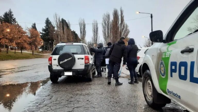 Cordillera: detuvieron a dos ladrones que robaban a turistas, y uno llevaba tobillera electrónica