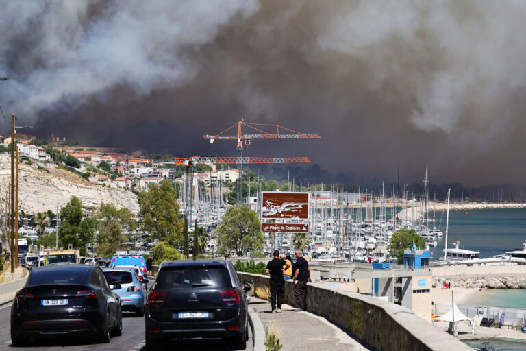 Incendios descontrolados en el sur de Europa en el comienzo del verano