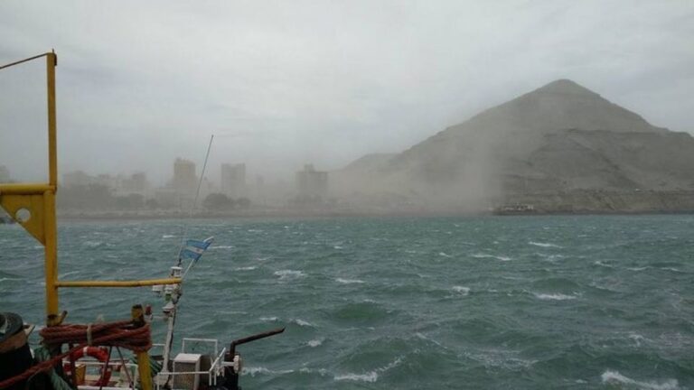 Ráfagas superiores a los 100 km/h azotarán la ciudad este viernes