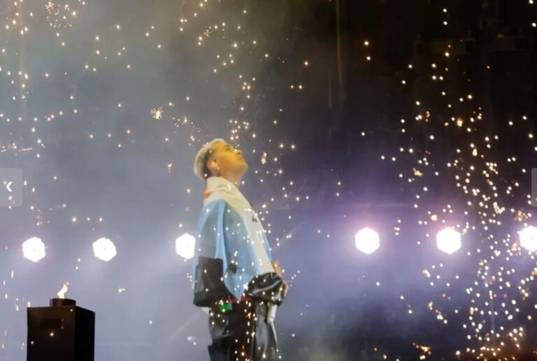 «Bariloche cambió mi vida»: Tiago PZK emocionó con su historia y su música en la Fiesta de la Nieve