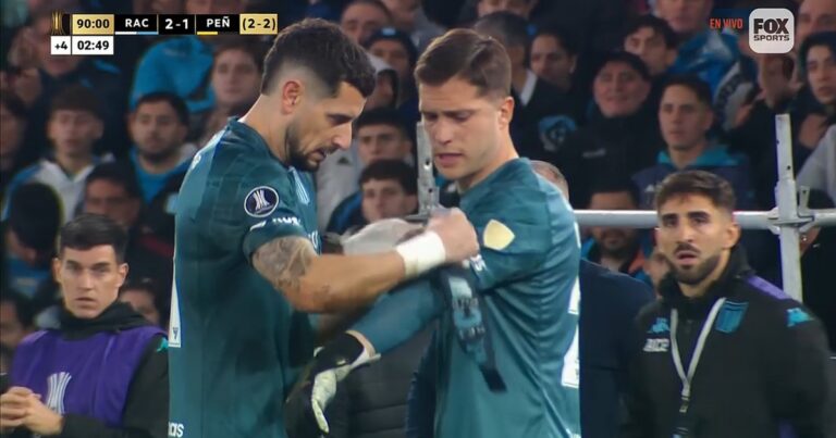 Racing a cuartos: cuándo y por qué Costas decidió sacar a Arias