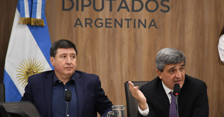 Escándalo de los audios: el ministro de Salud faltó a la cita en Diputados y la oposición sube la presión sobre el Gobierno