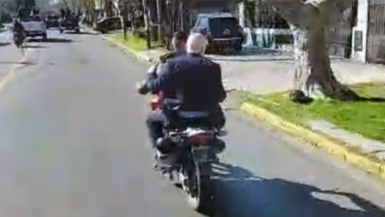 José Luis Espert explicó su huida en moto en Lomas de Zamora: «En bolas como Adán»