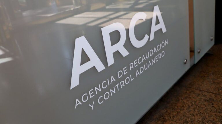 Los ingresos por el IVA de agosto habrían subido solo 0,2%