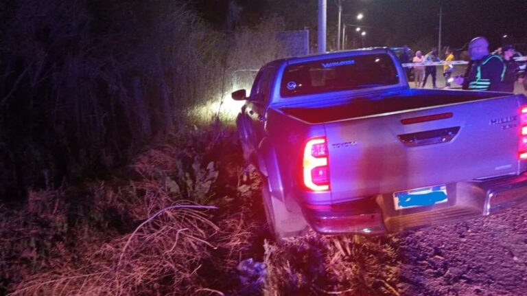 Hallaron muerto a un empresario dentro de su camioneta: lo mataron de un tiro en la espalda