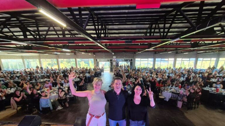 Luque resaltó el rol de las mujeres en las instituciones