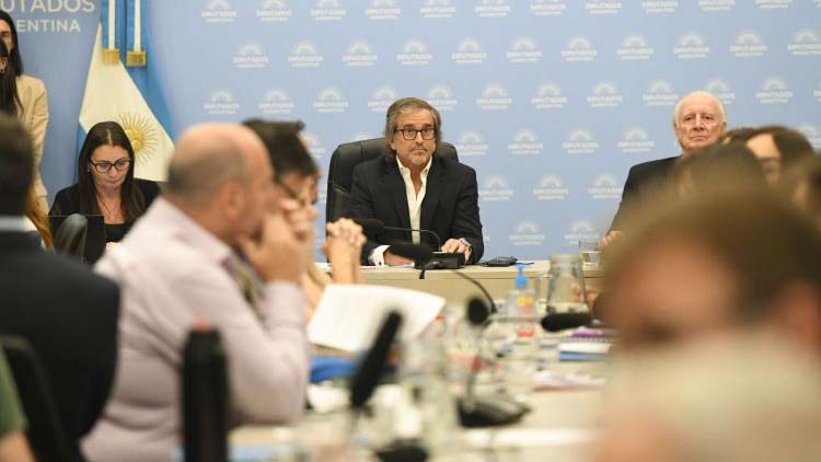 Presupuesto 2026: LLA logró dictamen de mayoría