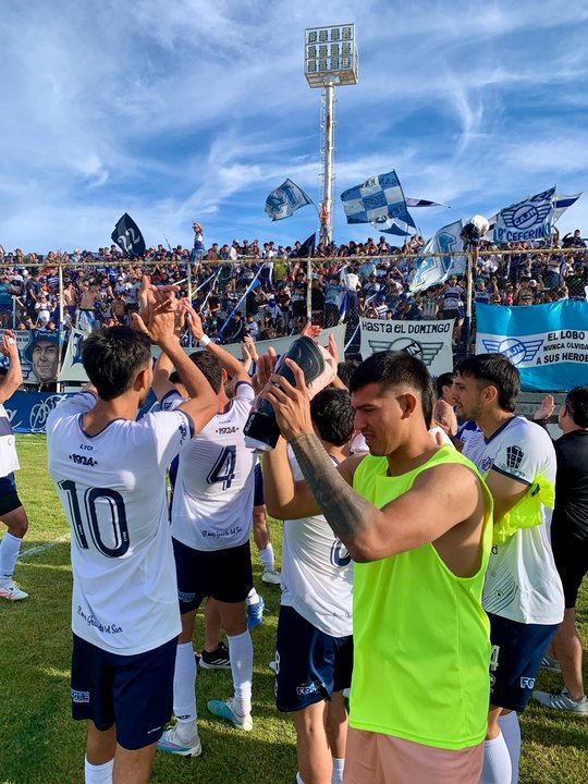 Jorge Newbery de Comodoro quiere hacerse fuerte en casa frente a Deportivo Villalonga