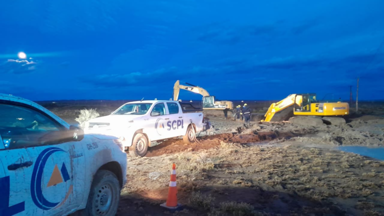 Prevén el ingreso de agua a la ciudad durante la madrugada