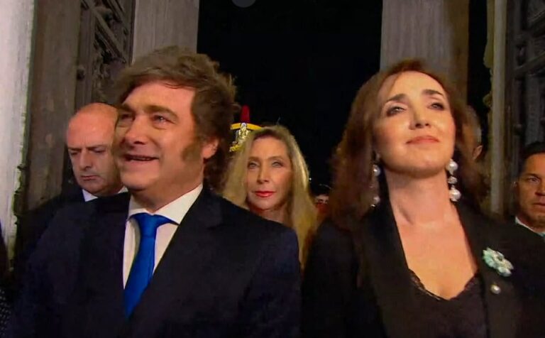 Frío saludo de Milei a Villarruel, el roce de la vice con Karina y una chicana del Presidente